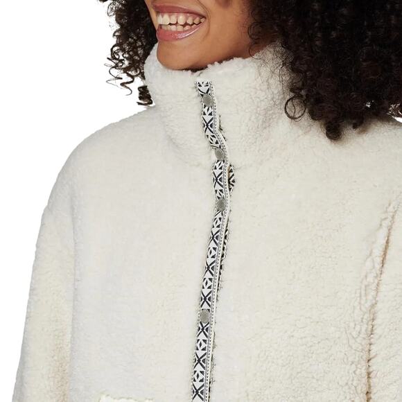 Levi's Women's Sherpa Fleece Teddy Jacket, Size XL, New with Tag MSRP $120 - Picture 4 of 14